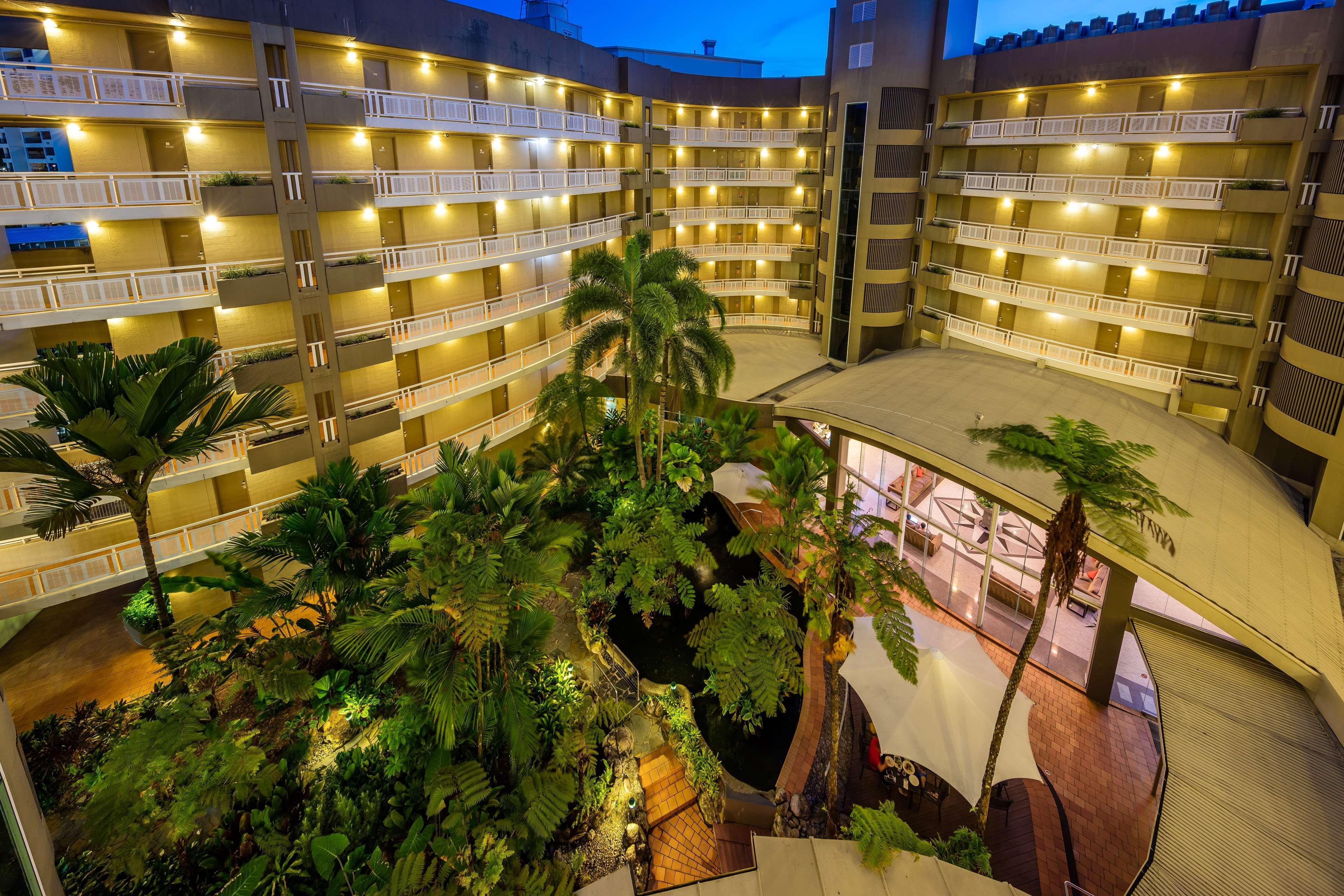 מלון Doubletree By Hilton קאירנס מראה חיצוני תמונה